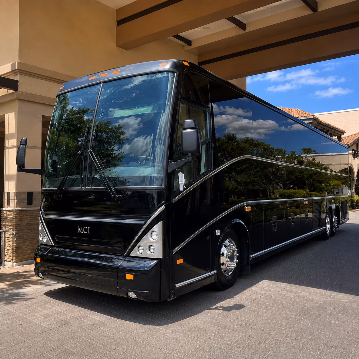 detroit lions game day buses from troy to ford field