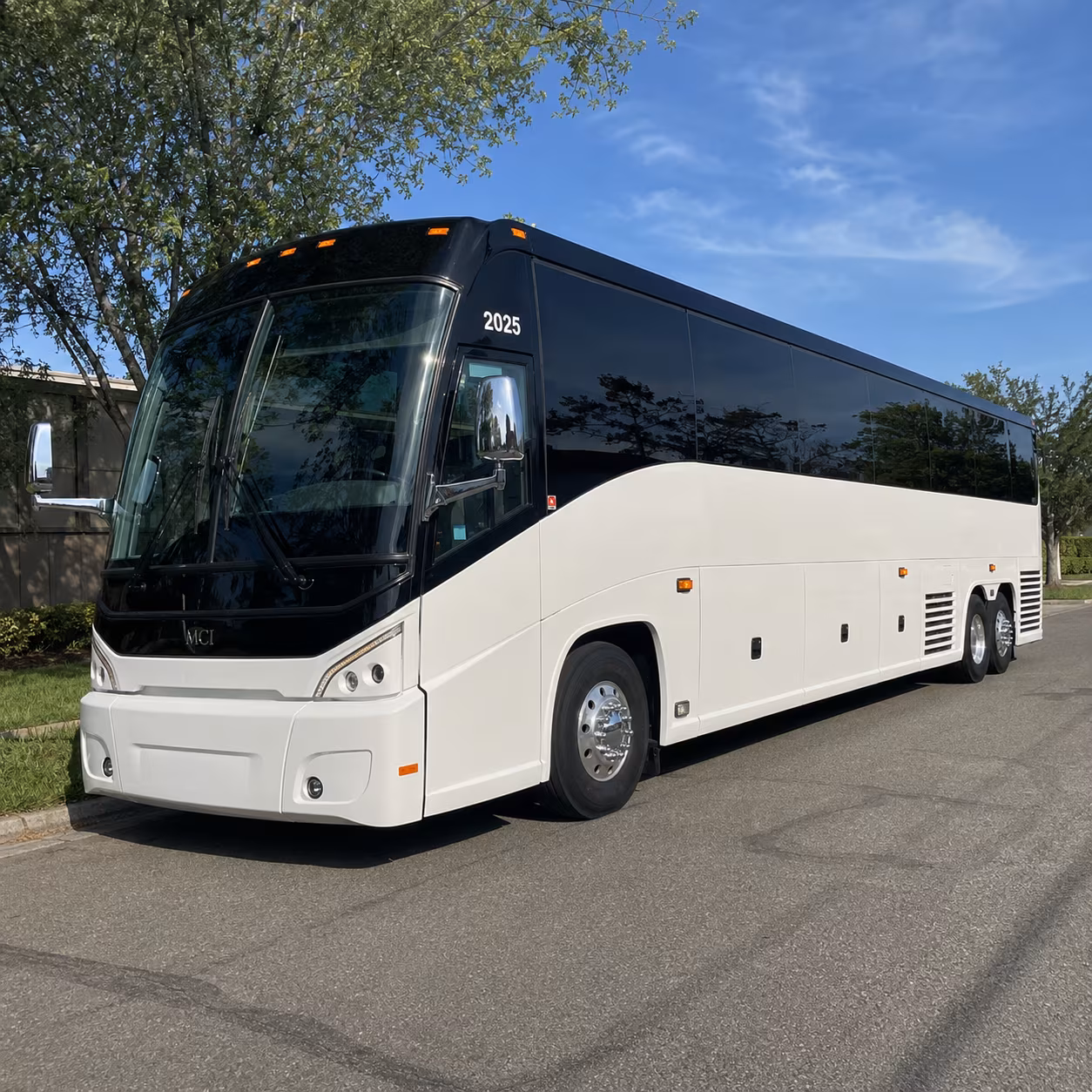meadow brook amphitheatre group transportation from troy