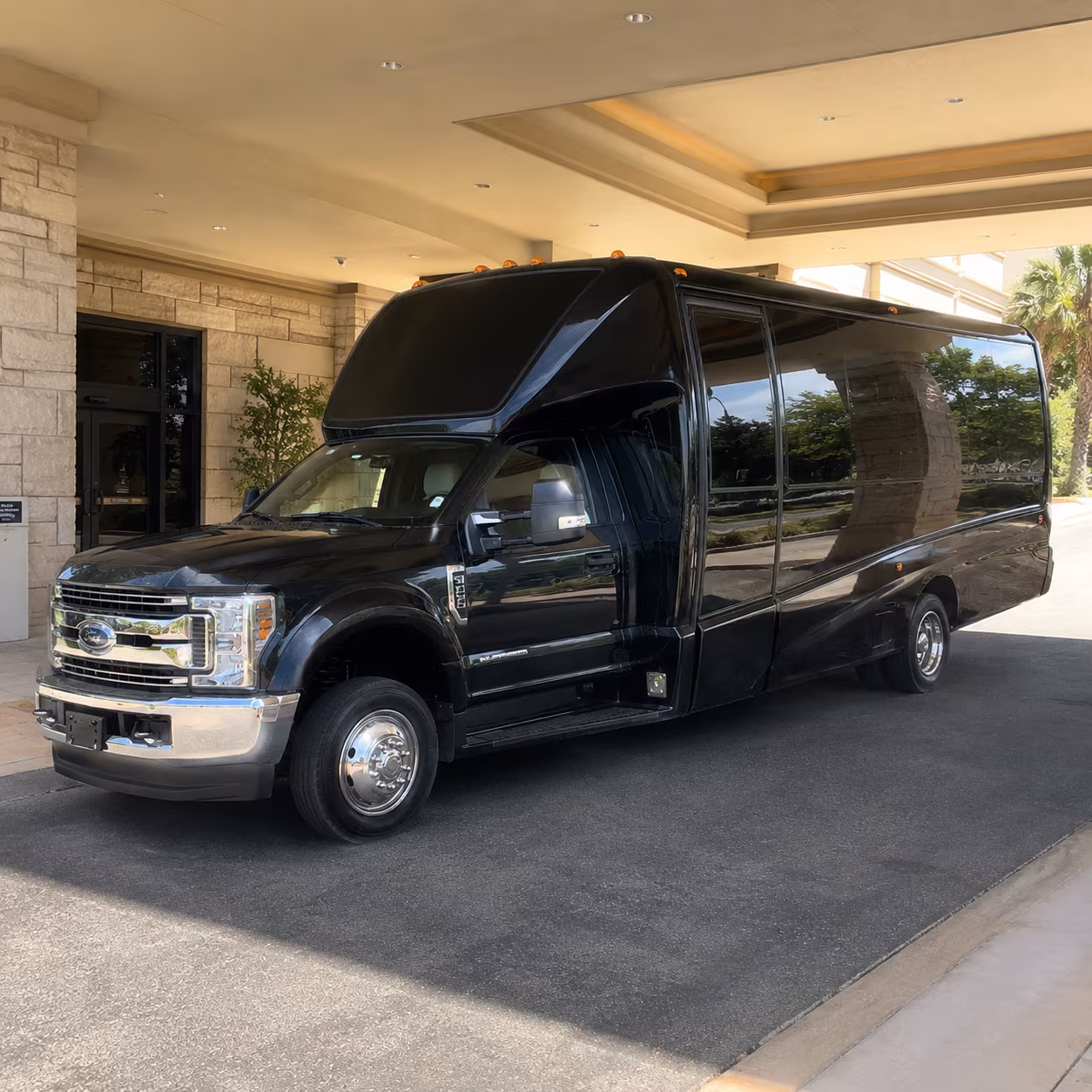 oakland county tasting room crawls are even better with a party bus