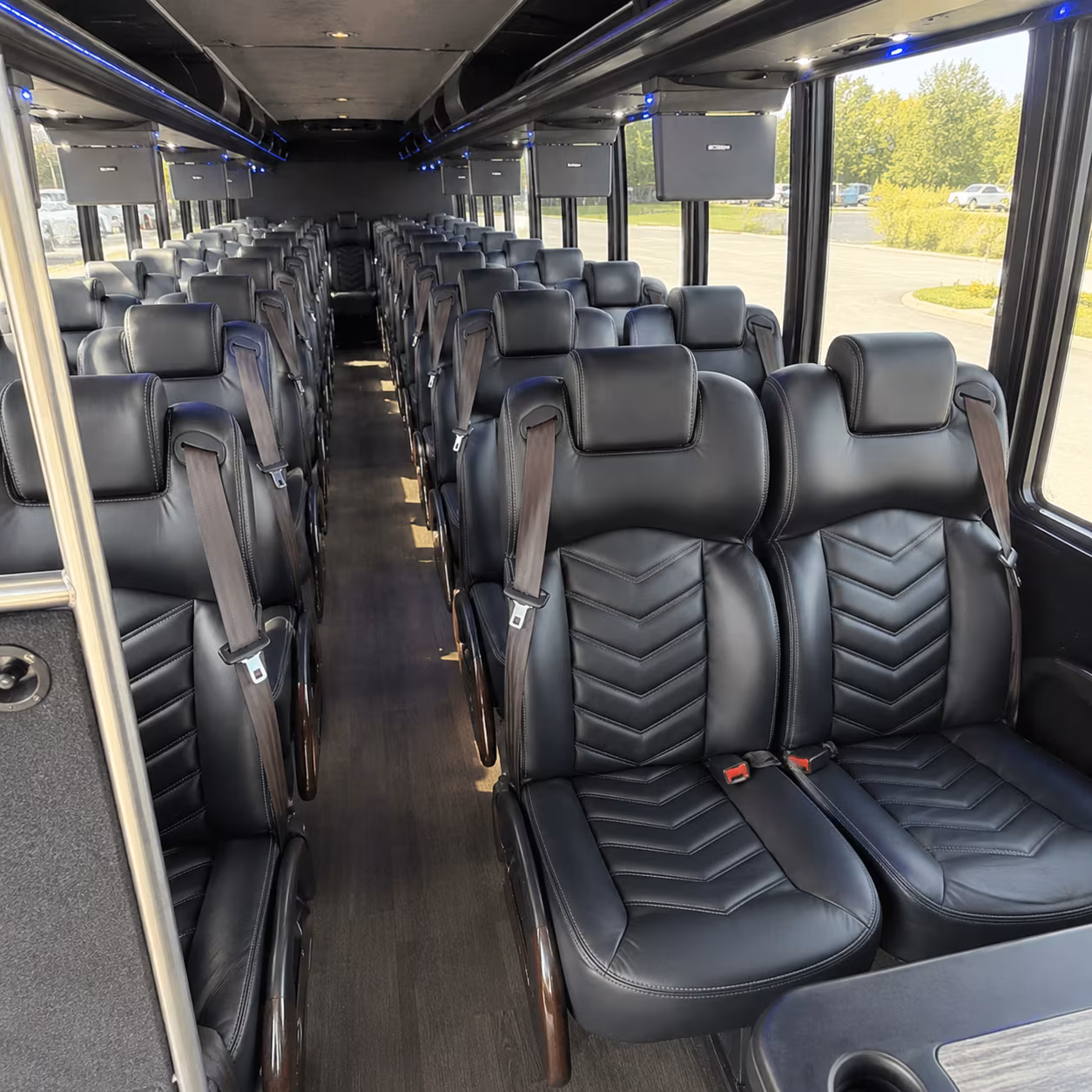 royal oak music theatre minibus rentals from troy